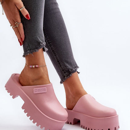 slippers Step in style