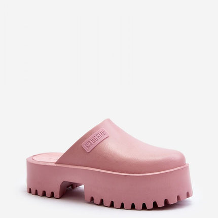 slippers Step in style