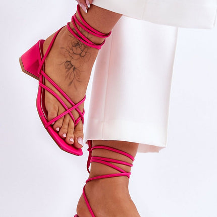 Gebonden sandalen Step in style